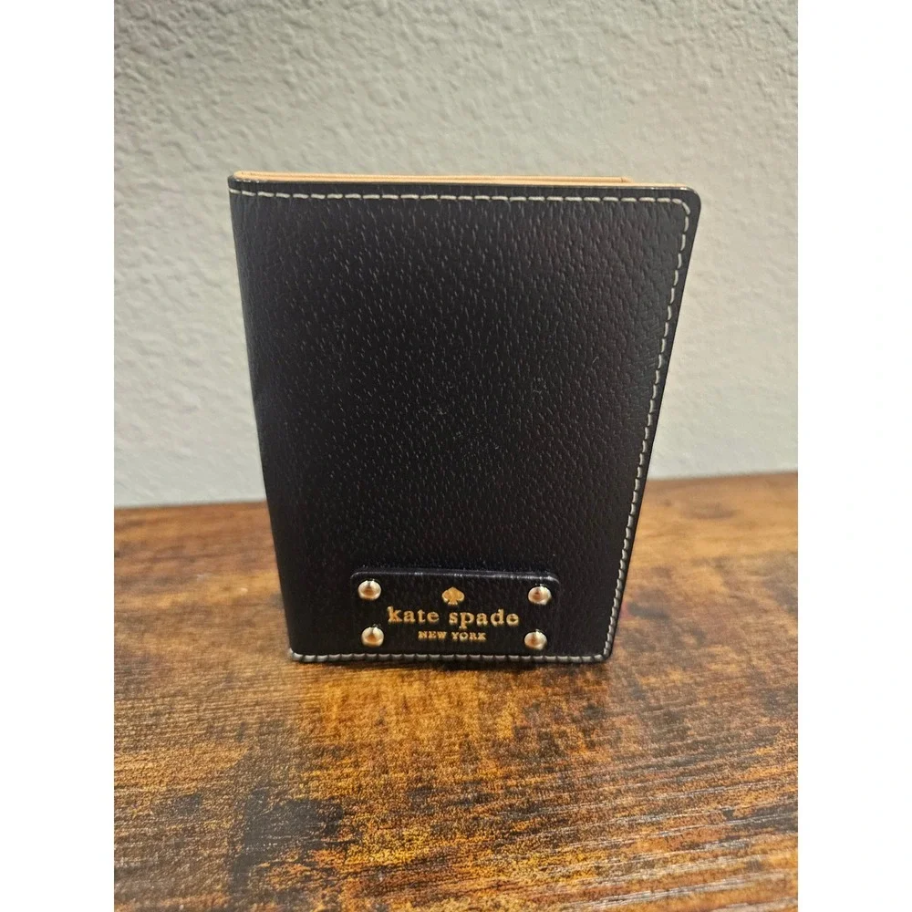 Kate Spade New York Black Leather Passport Holder Case Gold Logo Plaque - Picture 1 of 6